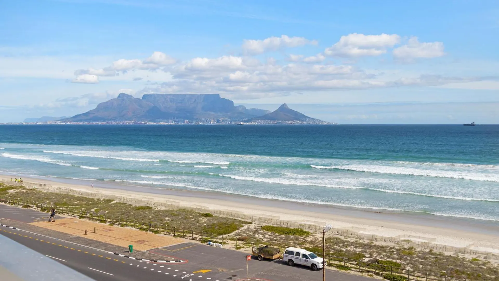Witsand 804 Bloubergstrand