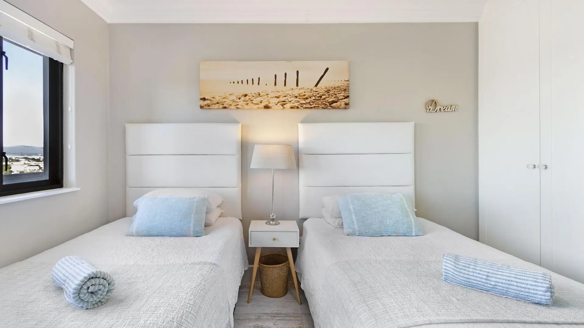 Apartment Witsand 804 Bloubergstrand South Africa